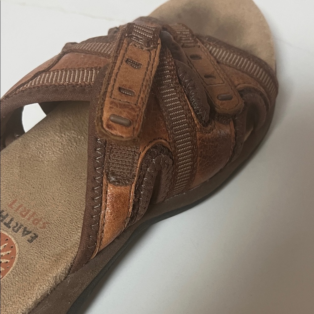 Earth Spirit Tan Leather Sandals Size 7 - Picture 6 of 11